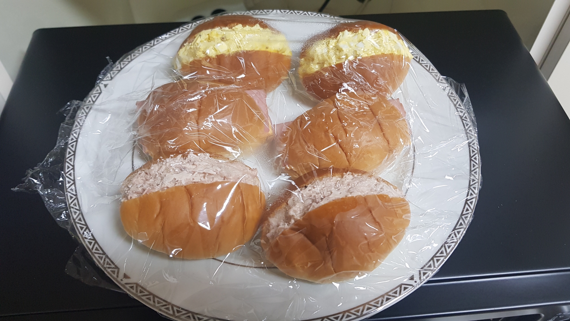 ロールパンの3種サンド♡