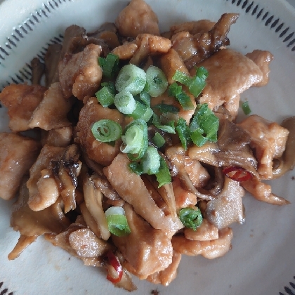 鶏むね柔らか♡舞茸香る♡鶏むね肉と舞茸の旨炒め