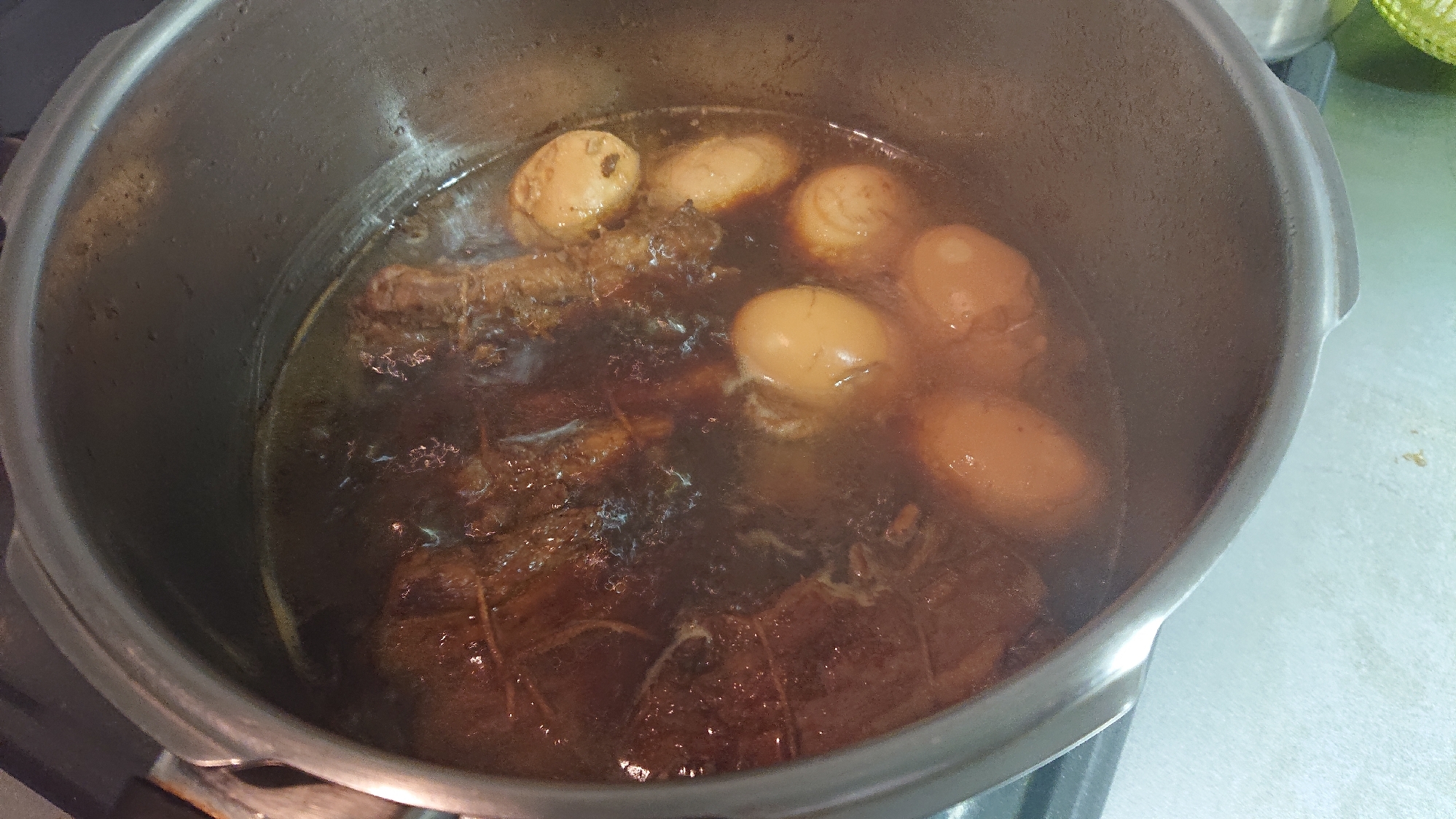 圧力鍋で作る焼き豚&煮玉子