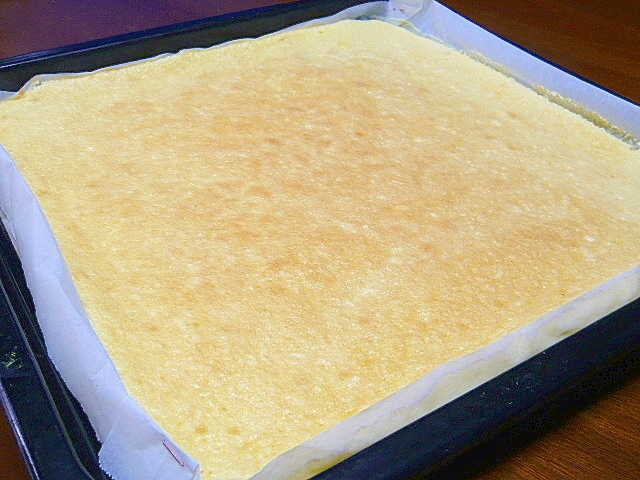 ロールケーキ用スポンジの作り方♪