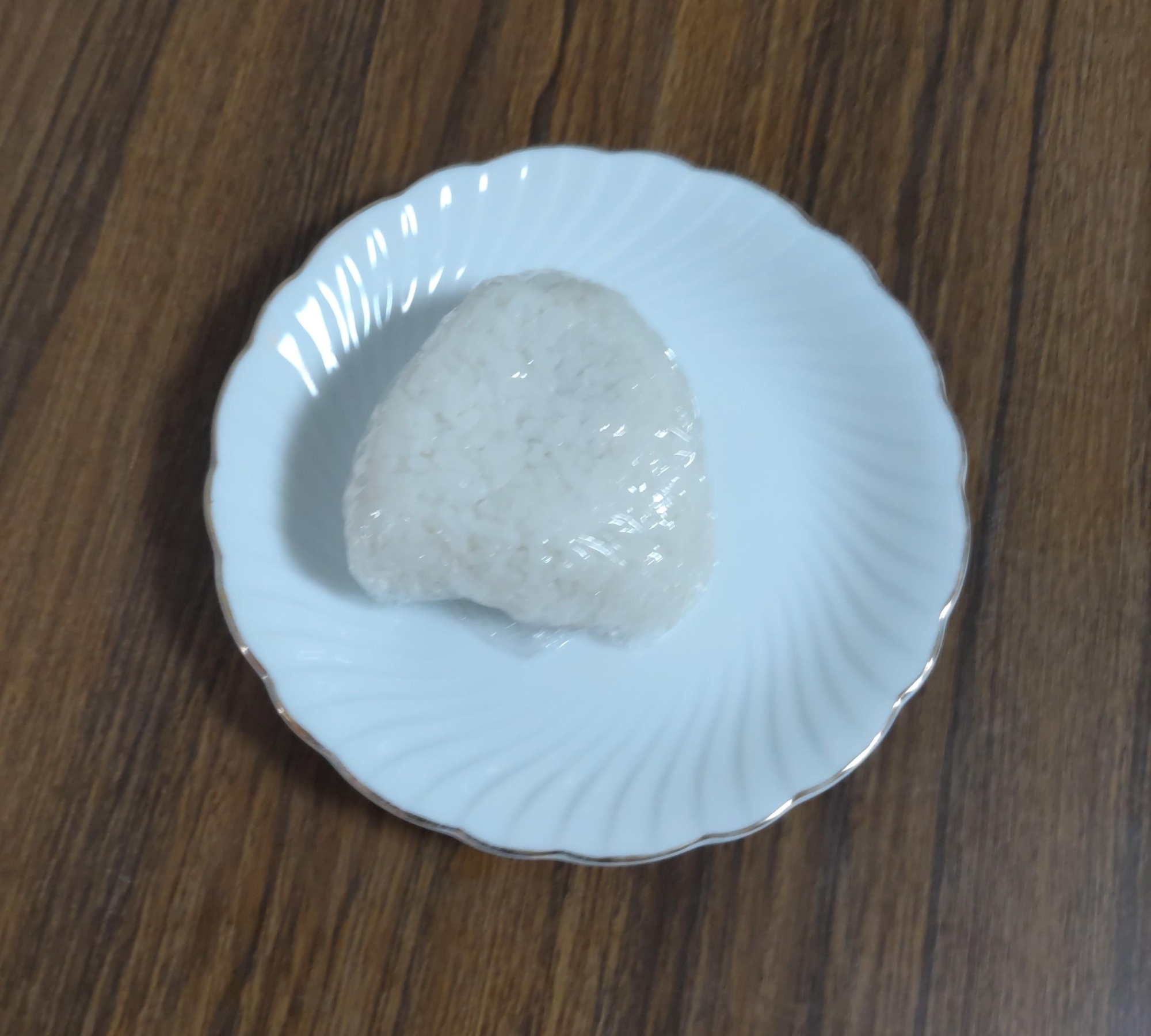 ウインナーとおかかおにぎり レシピ 作り方 By やえもも 楽天レシピ ウインナーとおかかおにぎり レシピ 作り方 By やえもも 楽天レシピ