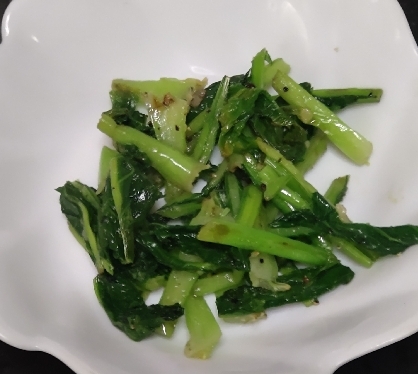 かぶの葉のにんにく炒め(中華風)☆