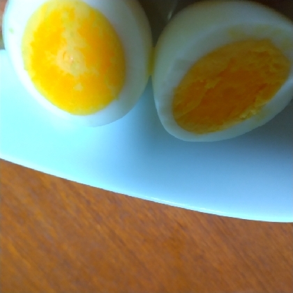 ゆで卵(固め)