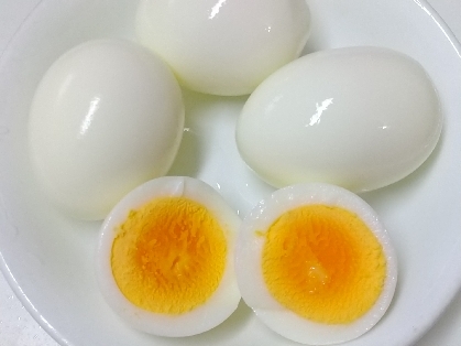 こんばんは☆
卵が特売でした。
確かsweetさんのレシピにあったな、と作ったら、あら上手!(笑)
ナイスレシピ、ありがとうございます(*^^*)
