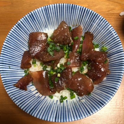 簡単マグロ漬け丼