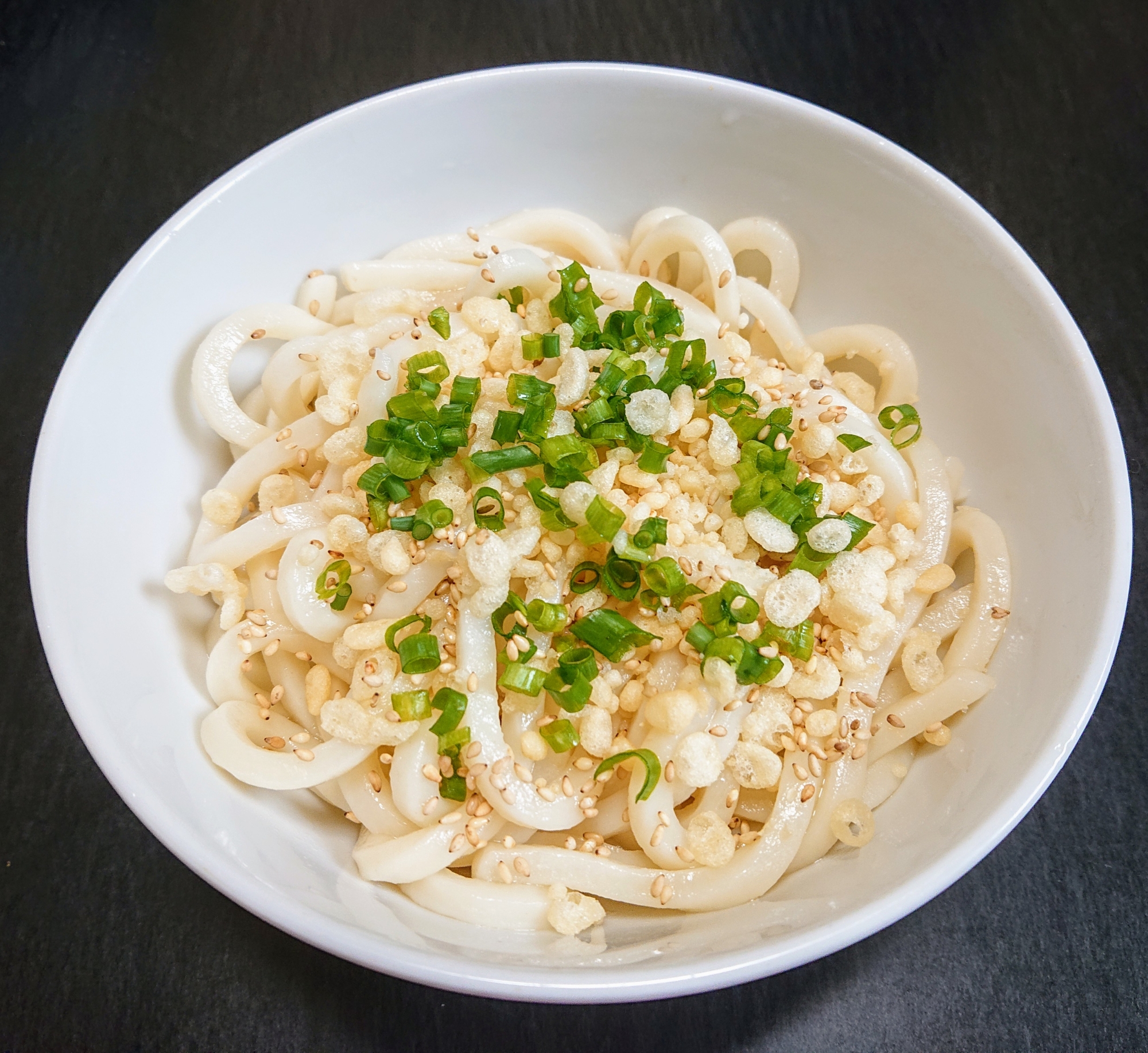 冷やしぶったぬゴマうどん