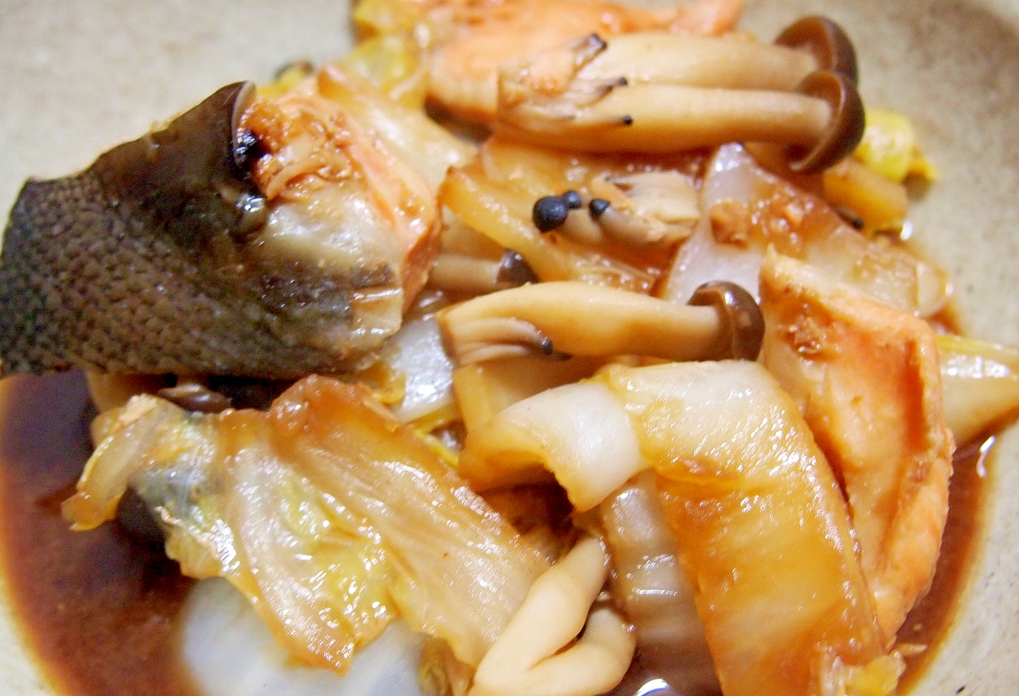 鮭と白菜の重ね味噌蒸し煮