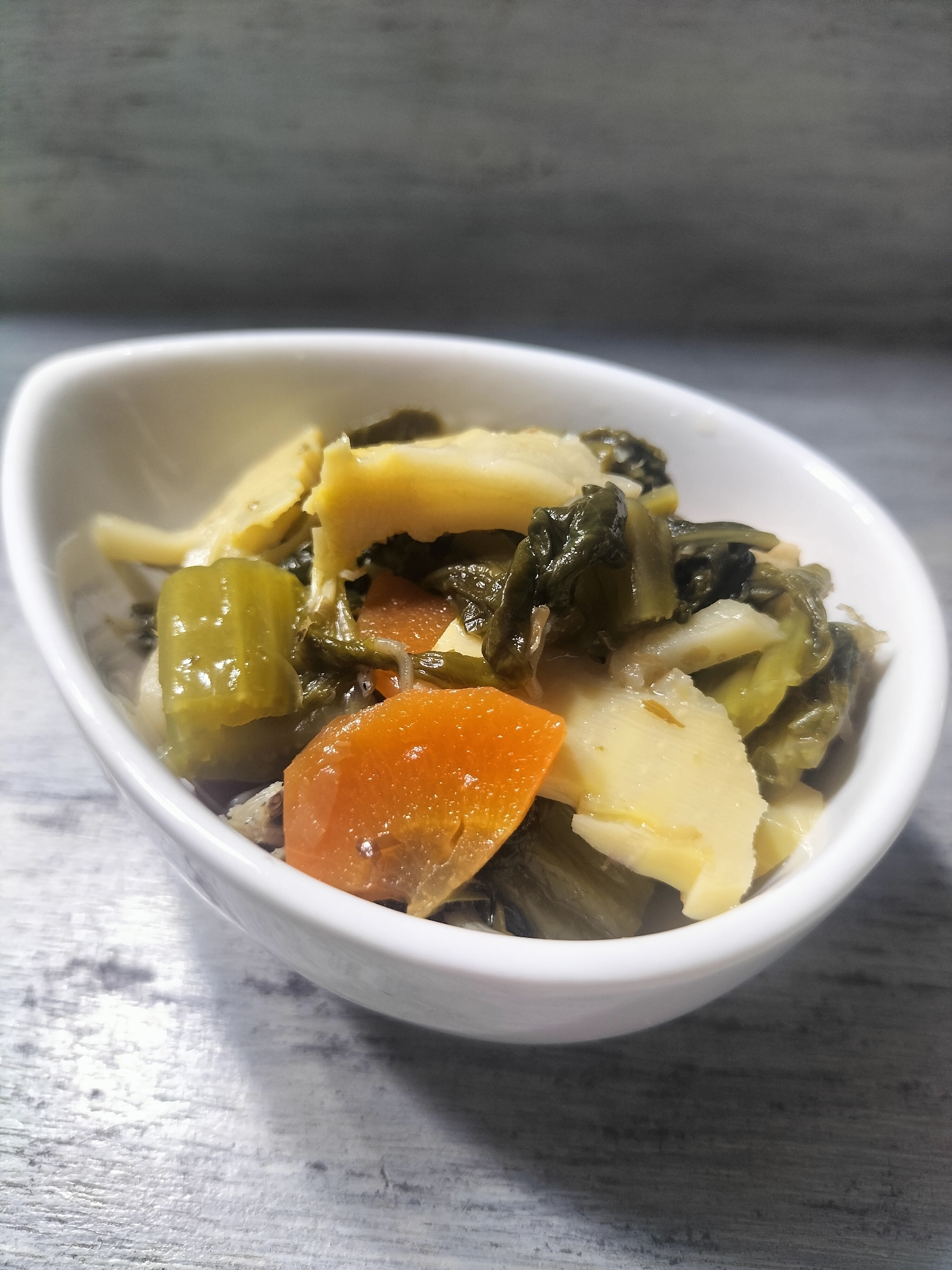 旬の筍とかつお菜の煮物