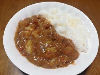 ひき肉とじゃがいものカレーライス
