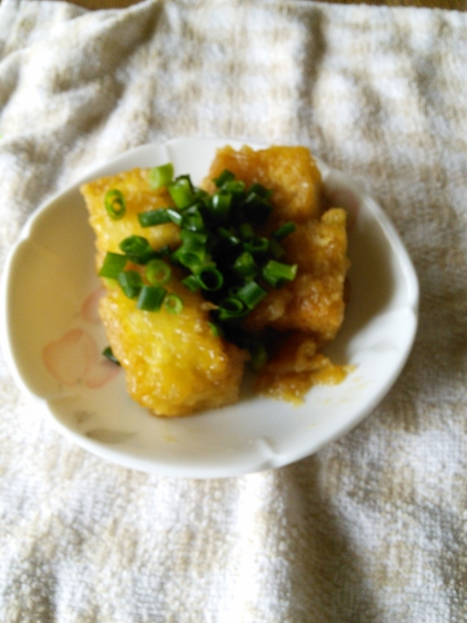 大根おろしが入ってサッパリした完治でドンドン食べられますね。


レンジで油ぬきもしましたよ～( ＾ω＾ )