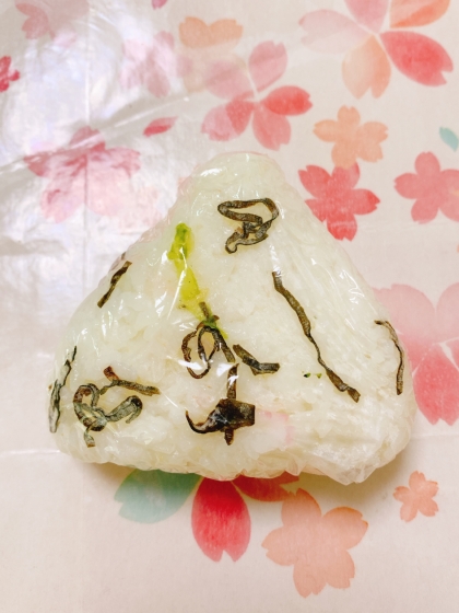 レポありがとうございました♪塩昆布で作りました✧˖°巻き昆布すごく美味しそうですね*୧⃛꒰ɞ̴̶̷ ·̮  ɞ̴̶̷ ꒱ ୨⃛‎素敵なレシピ♪