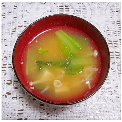 小松菜・木綿豆腐・えのきの味噌汁