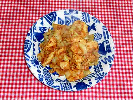 ゴハンに合う！白菜と鶏肉のカレー炒め！