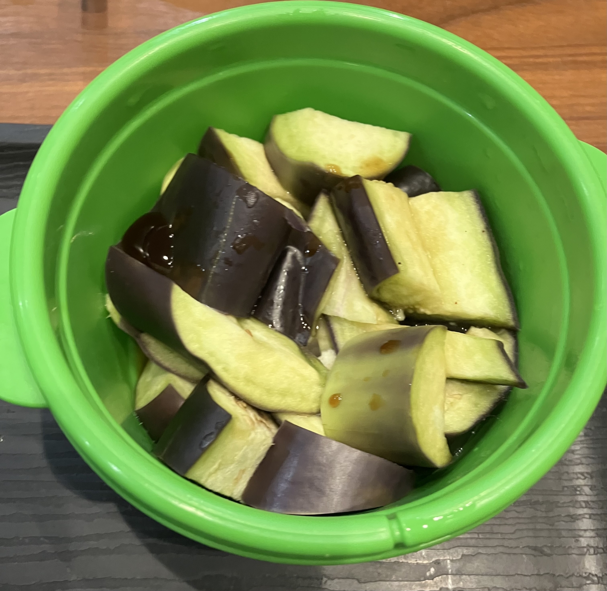 なすのニンニク醤油炒め