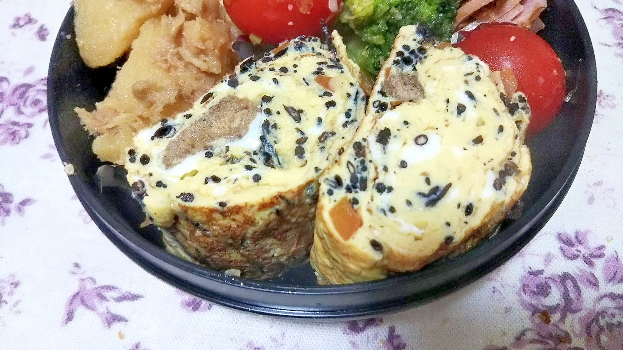 簡単一品！ひじきの煮物の残りで厚焼き卵