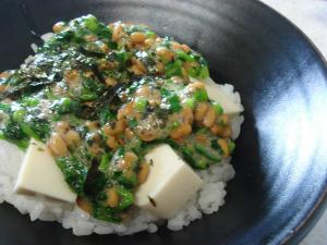 お一人ランチに モロヘイヤ納豆豆腐丼 レシピ 作り方 By けろりん10 楽天レシピ お一人ランチに モロヘイヤ納豆豆腐丼 レシピ 作り方 By けろりん10 楽天レシピ