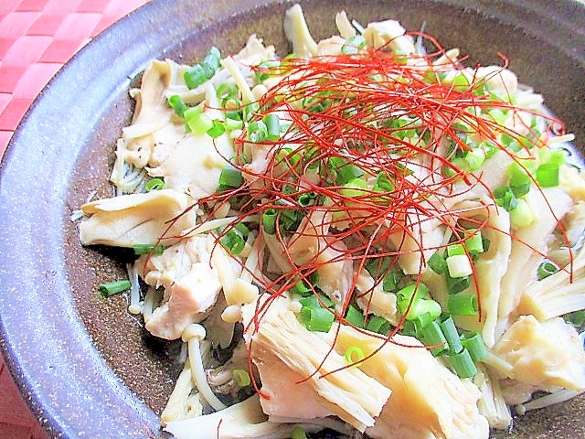 鶏むね肉ときのこのレンジ蒸し