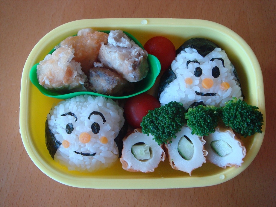 キャラ弁 おむすび こむすびまん レシピ 作り方 By Ausue 楽天レシピ キャラ弁 おむすび こむすびまん レシピ 作り方 By Ausue 楽天レシピ
