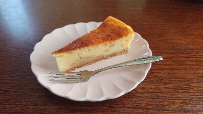 クリームチーズは値段が高いので、ヨーグルトでケーキが作れてよかったです！