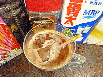 アイス♡つぶつぶ苺ポッキー入カフェモカ酒