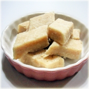❤スキムミルクとコラーゲンと生姜のオオバコ餅❤