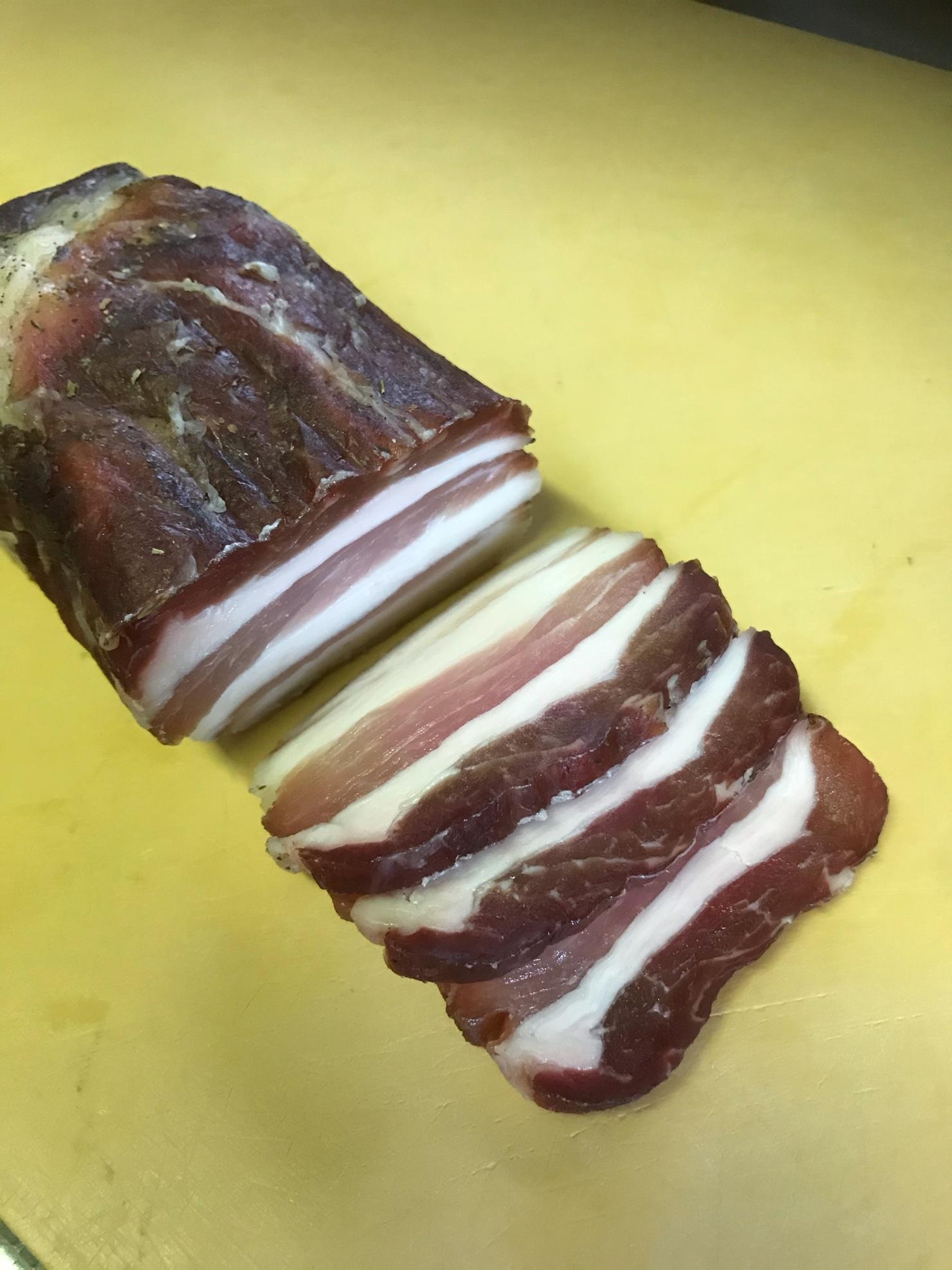 【簡単】冷蔵庫でパンチェッタ作り(豚バラ編)