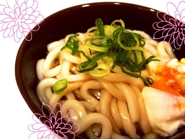 今ある材料で作れちゃう!簡単★温泉卵のせ伊勢うどん