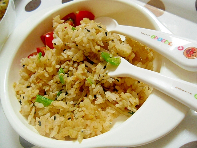 じゃことピーマンのチャーハン 幼児食にも レシピ 作り方 By ミスチバス 楽天レシピ じゃことピーマンのチャーハン 幼児食にも レシピ 作り方 By ミスチバス 楽天レシピ