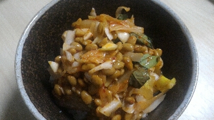 納豆の食べ方-キムチ＆オリーブオイル♪