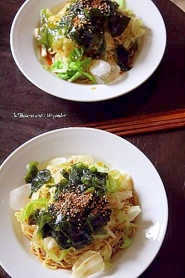 キャベツと若芽だけの冷やし中華