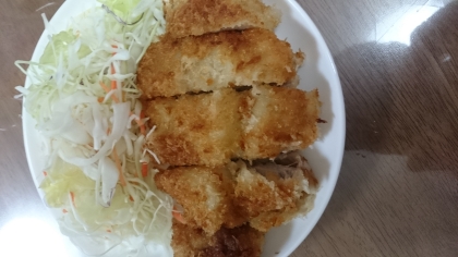 ロース薄切りが安かったので♪節約♪
簡単に揚焼きにしてみました。