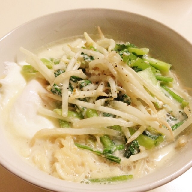 袋ラーメンをおいしくアレンジ！豆乳味噌スープ味