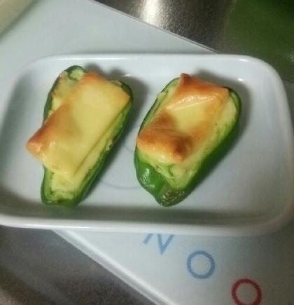 こちら、今日の主人のお弁当に、作りました(*^^*)緑が入ると、お弁当の彩りがよくなりますね♪助かりました♪