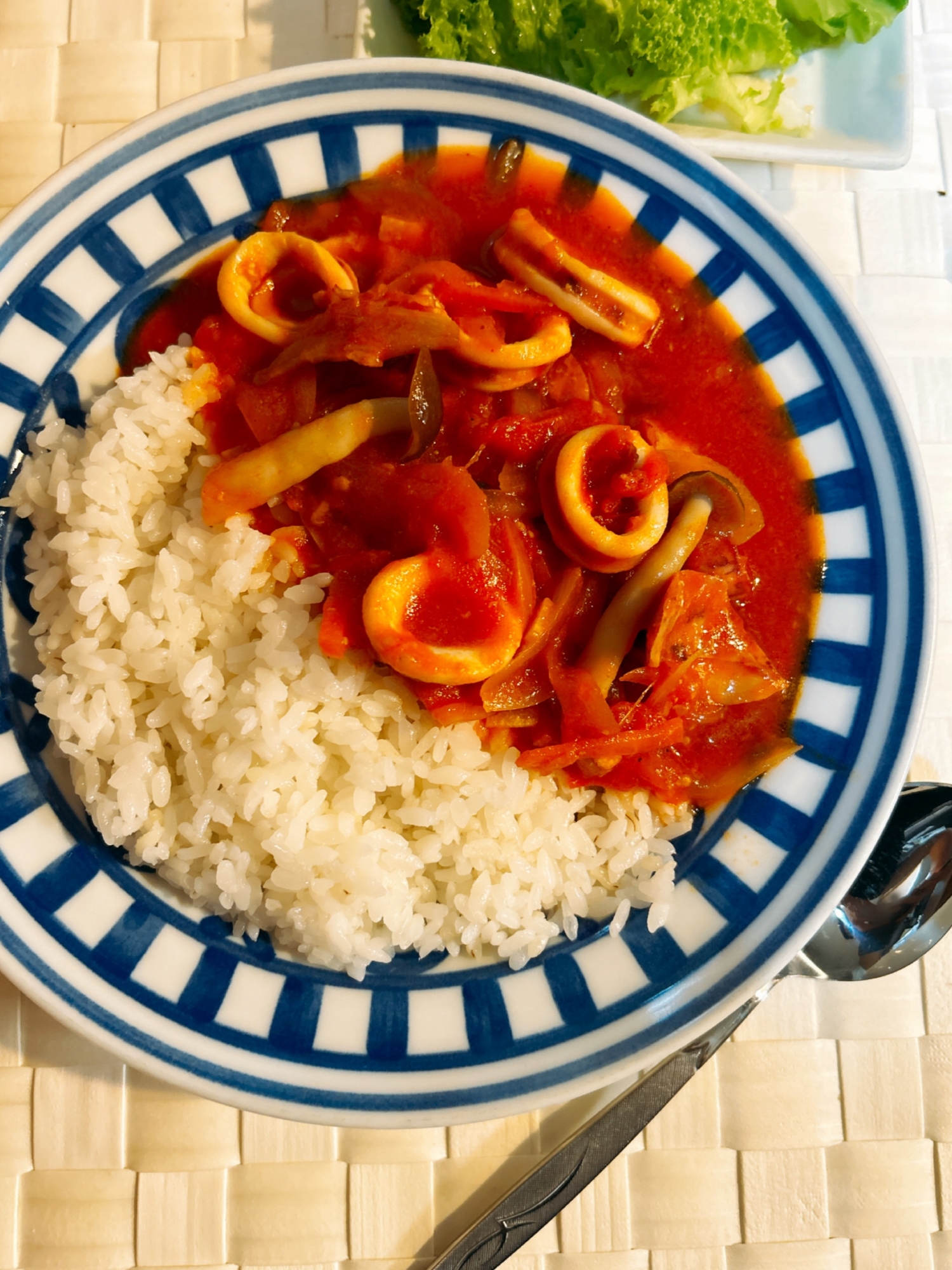 いかのトマト煮ごはん