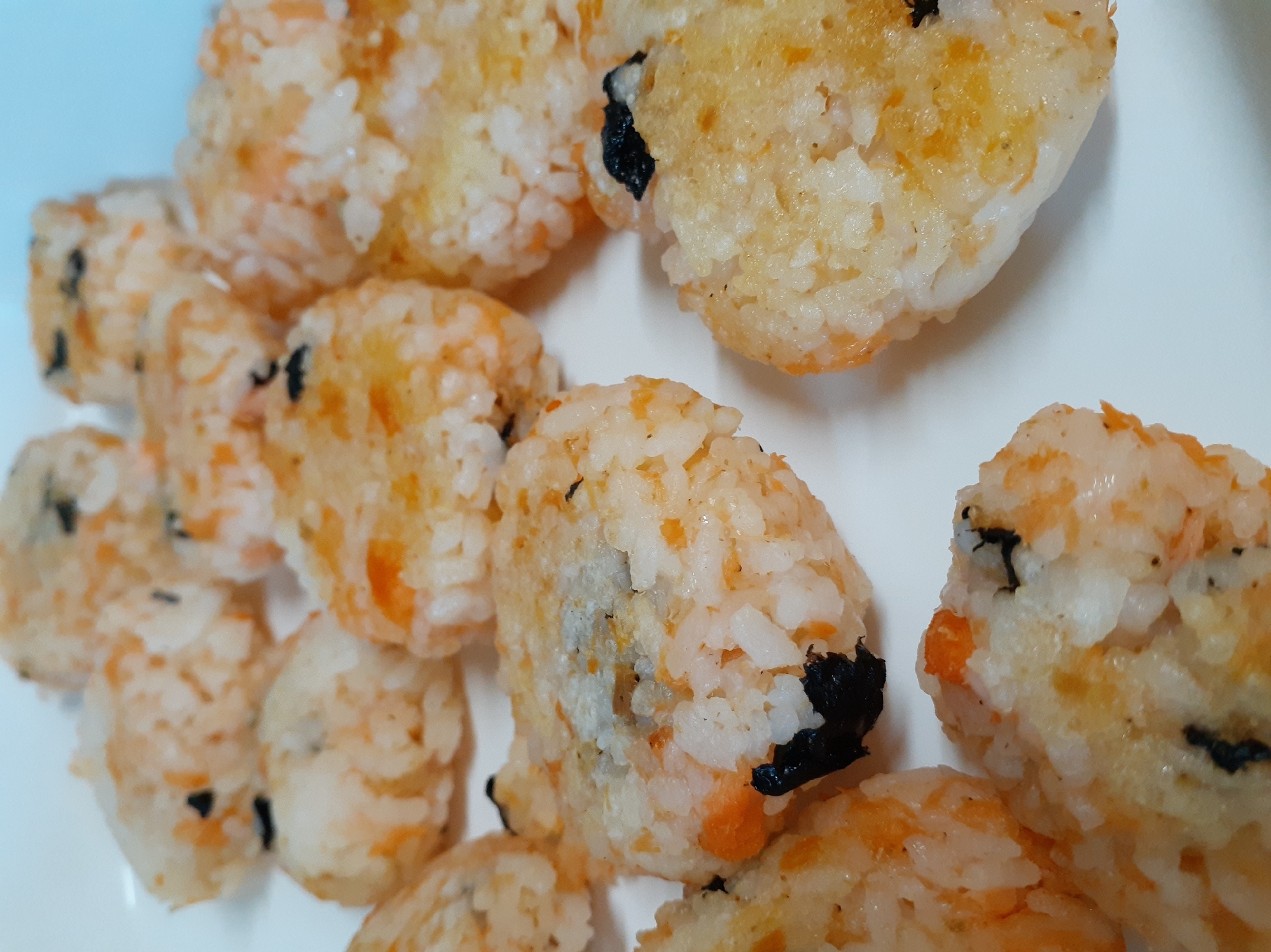 幼児食　鮭とのりご飯のお焼き