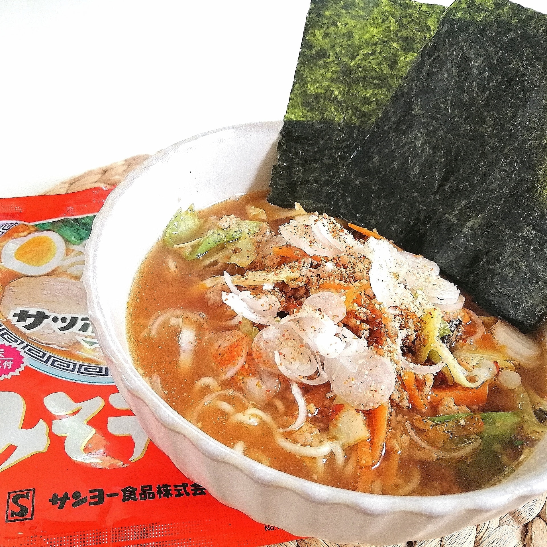 ピリ辛 サッポロ一番味噌ラーメンアレンジ レシピ 作り方 By しなちくの母 楽天レシピ