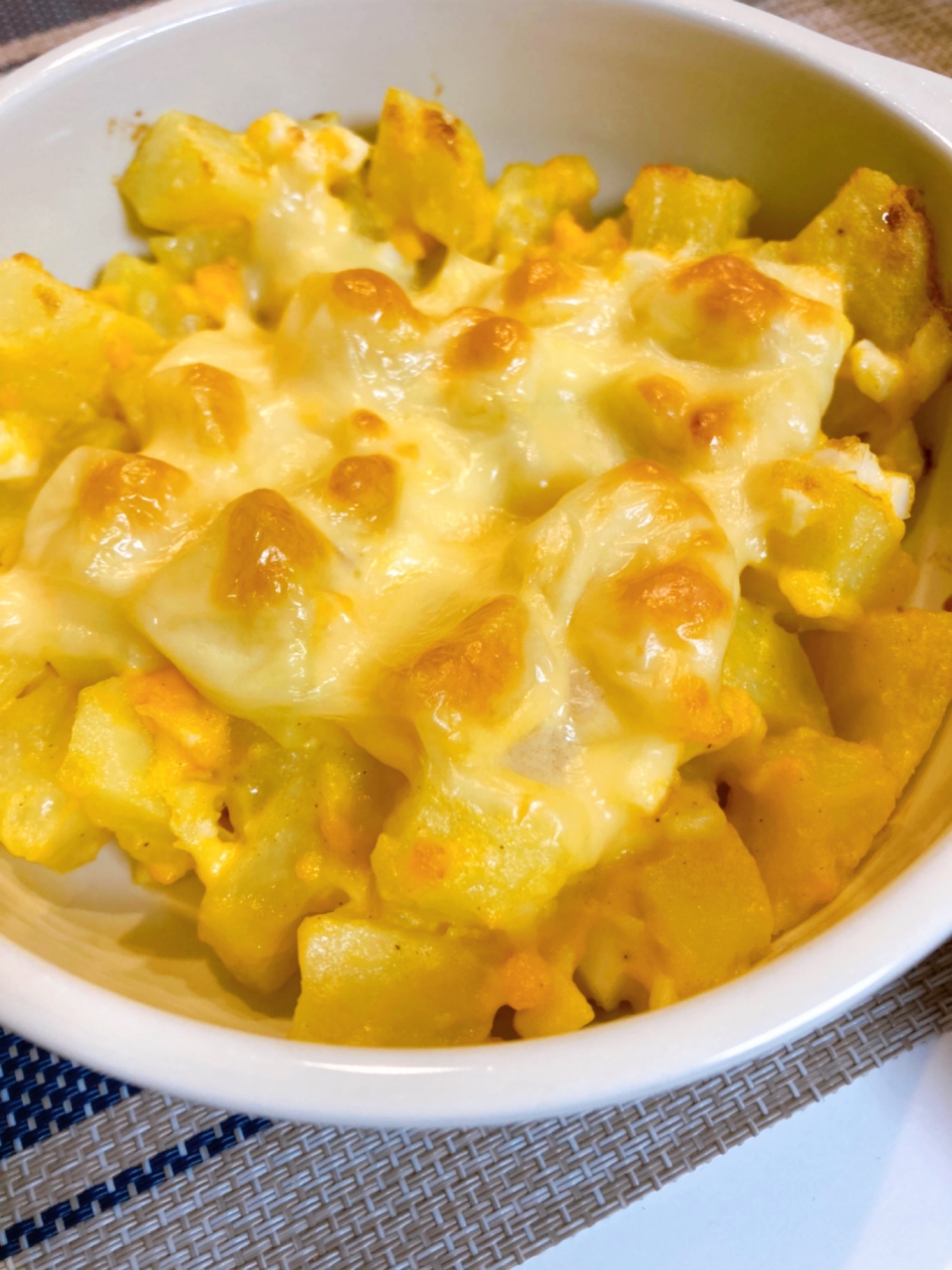 お弁当に じゃがいもとゆで卵のマヨチーズ焼き レシピ 作り方 By ちょこママ 楽天レシピ お弁当に じゃがいもとゆで卵のマヨチーズ焼き レシピ 作り方 By ちょこママ 楽天レシピ