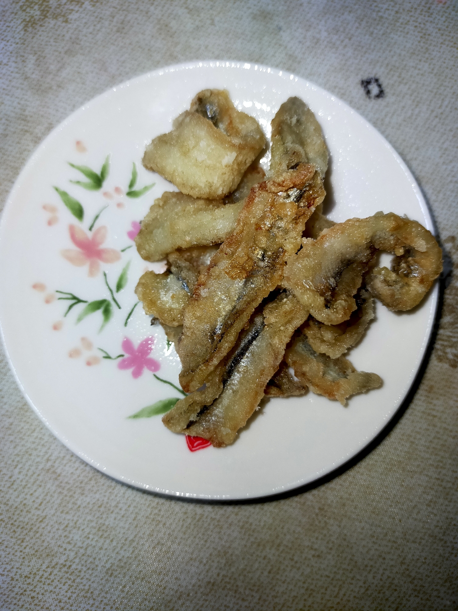 サヨリの唐揚げ レシピ 作り方 By ハルマロン 楽天レシピ サヨリの唐揚げ レシピ 作り方 By ハルマロン 楽天レシピ