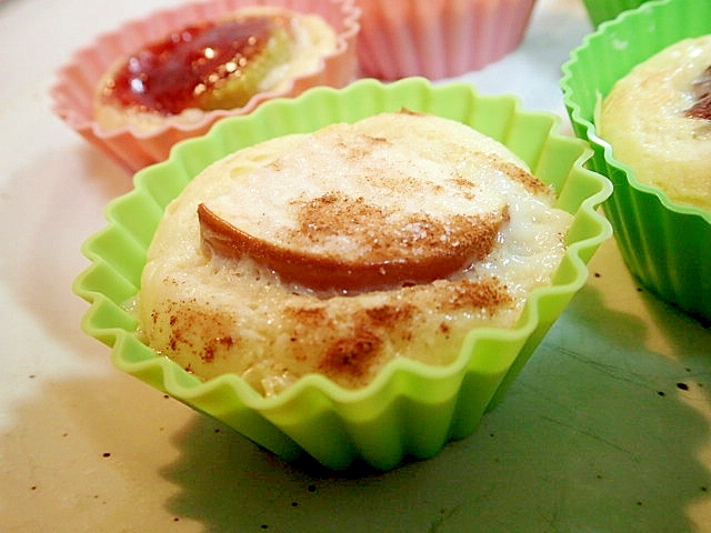 林檎のシナモン香るカップケーキ