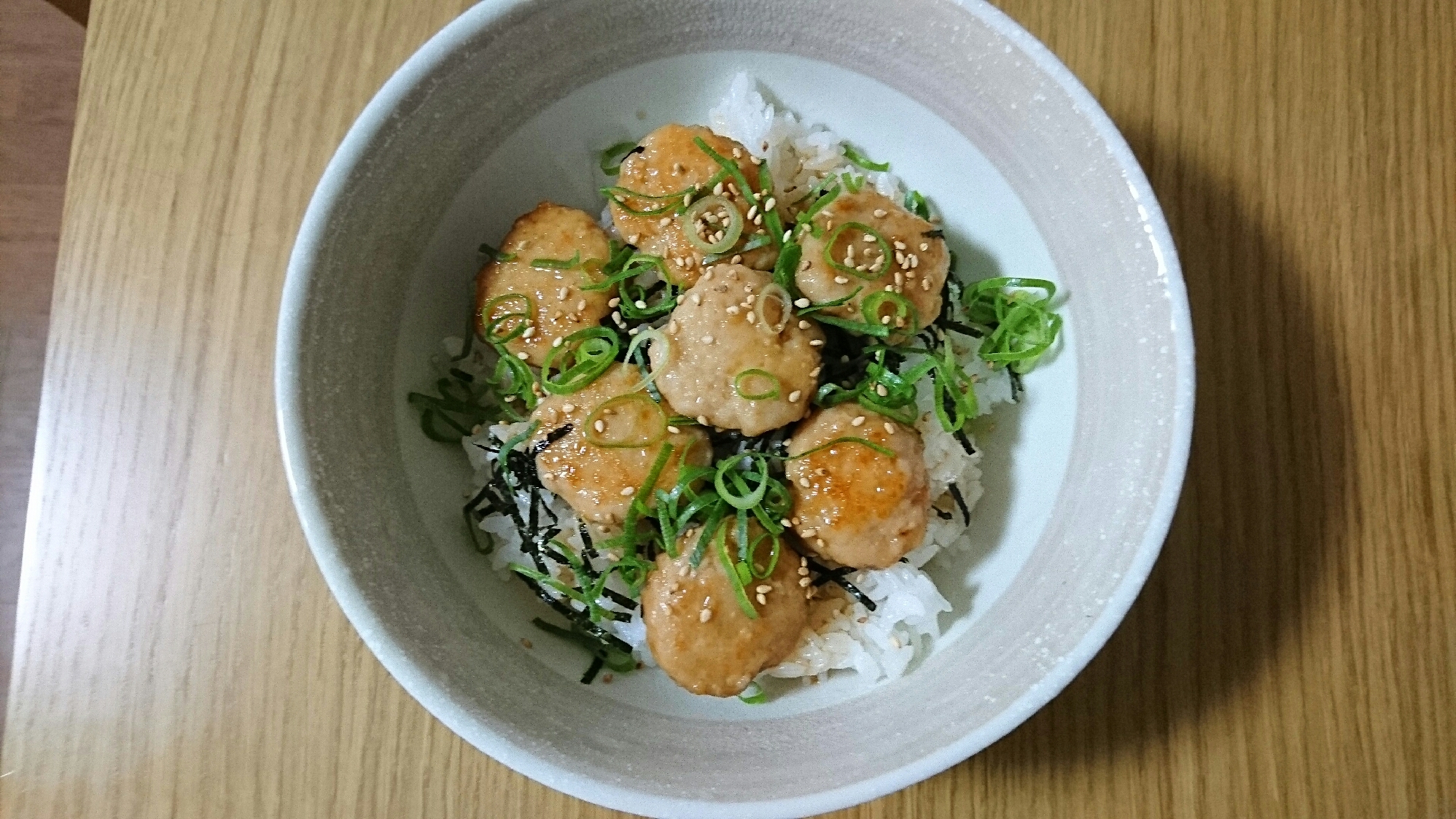 包丁いらず♪簡単鶏つくねの甘辛丼