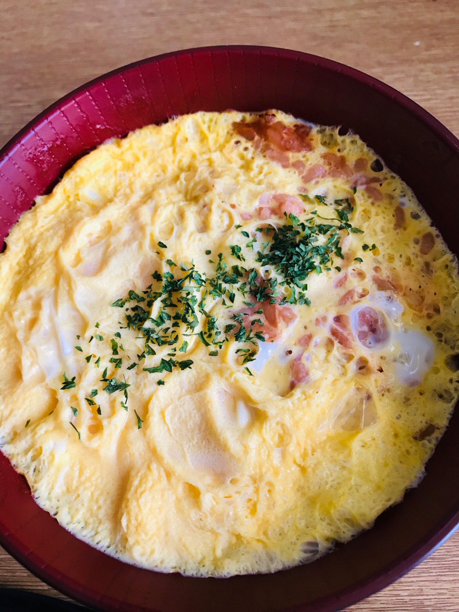 レンジで超簡単！茶碗1つでできるオムライス丼！