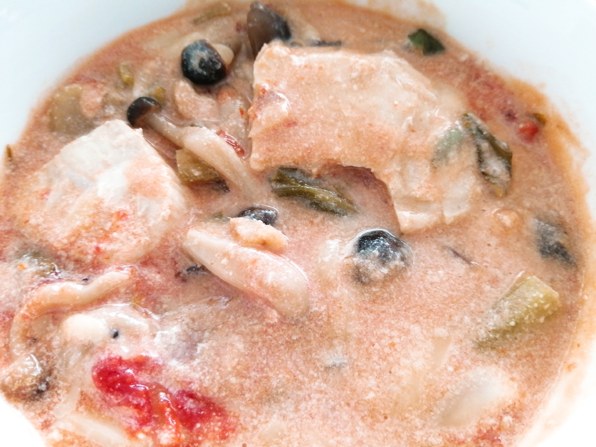 かじきでトマト豆乳スープ