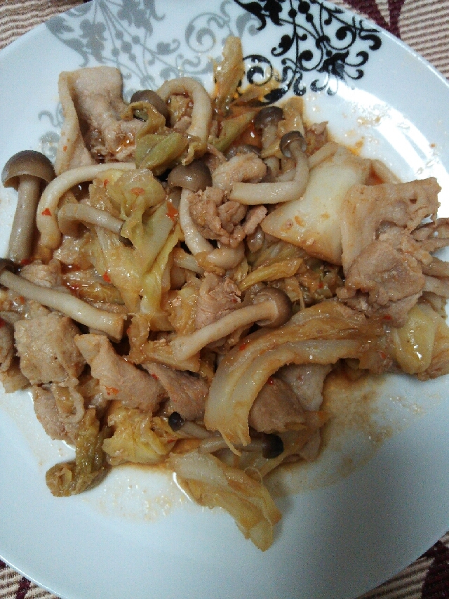 豚バラとキャベツの甘辛炒め