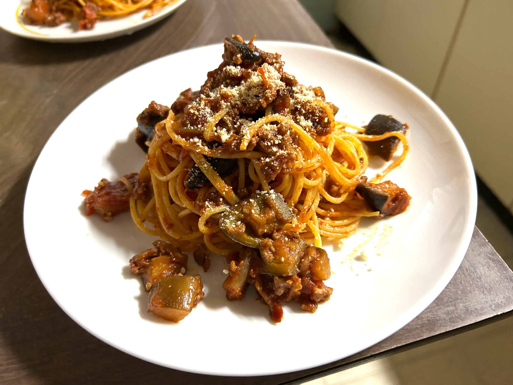 ナスとトマトのボロネーゼ(ミートソース)パスタ