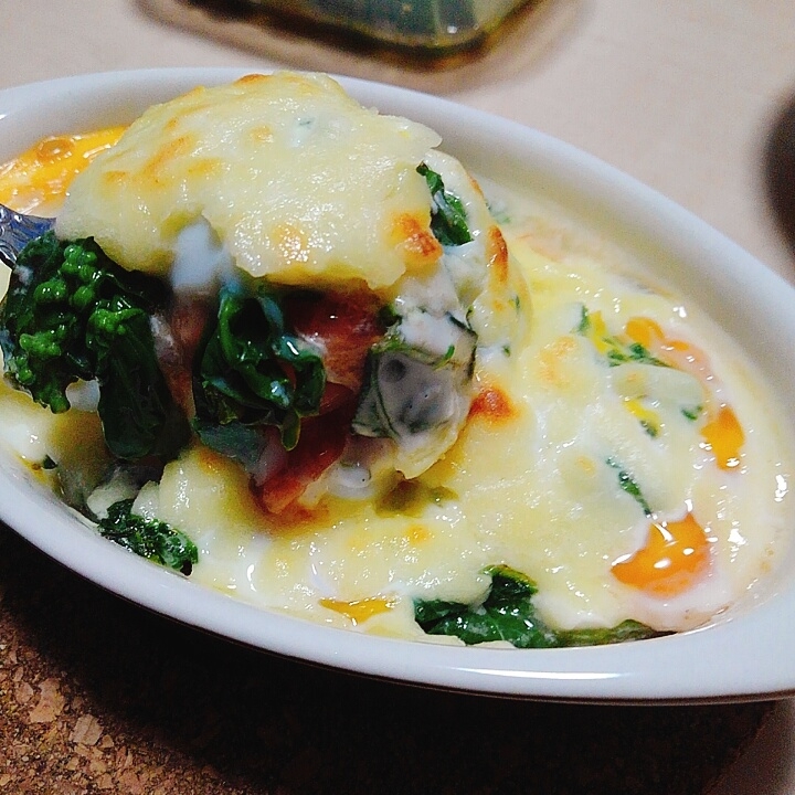 春風が旨い！菜の花とトマトのグラタン♪