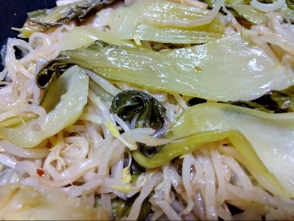 レンジで簡単♡シャキシャキ♡セロリともやしのナムル
