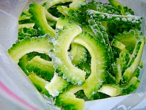 毎日ゴーヤ生活!ゴーヤの冷凍保存法