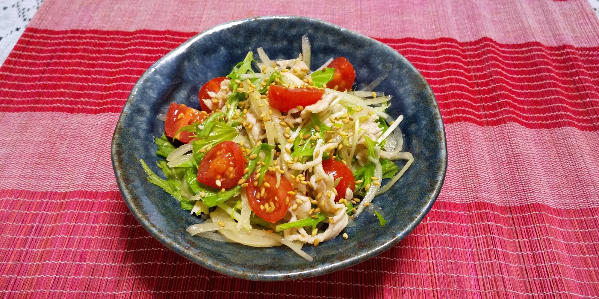 水菜と豚肉のにんにく味噌サラダ