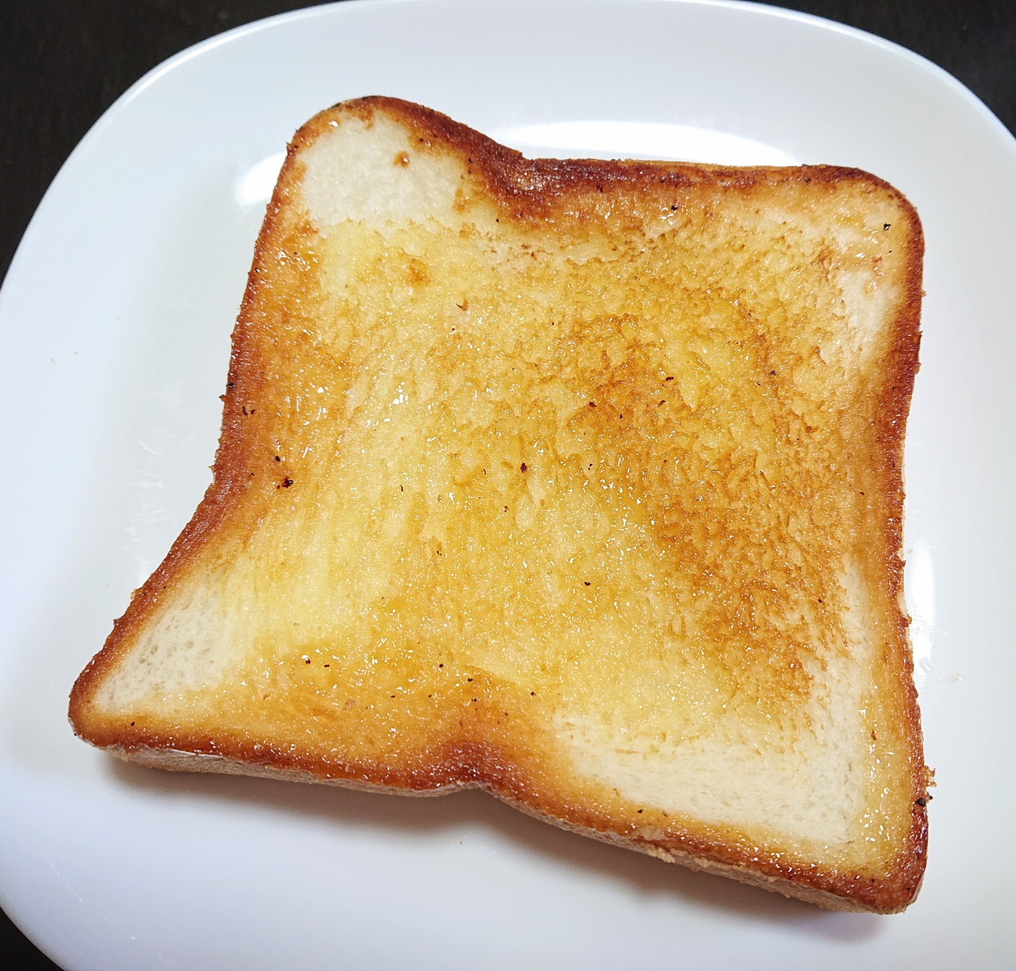 フライパンでさくさくバターシュガートースト