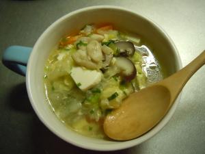 野菜一掃！簡単中華スープ